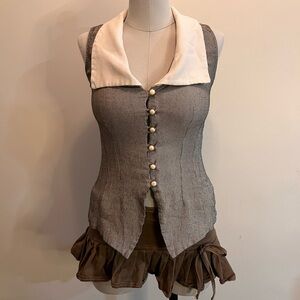 80s / 90s vintage fitted corset top 🥀